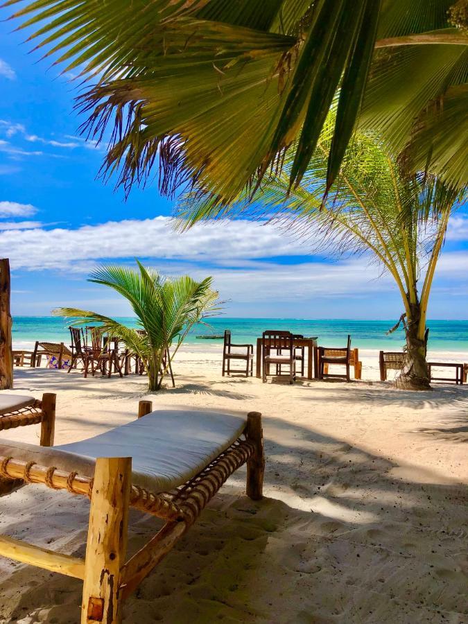 Simba Beach Zanzibar Kiwengwa  Bagian luar foto