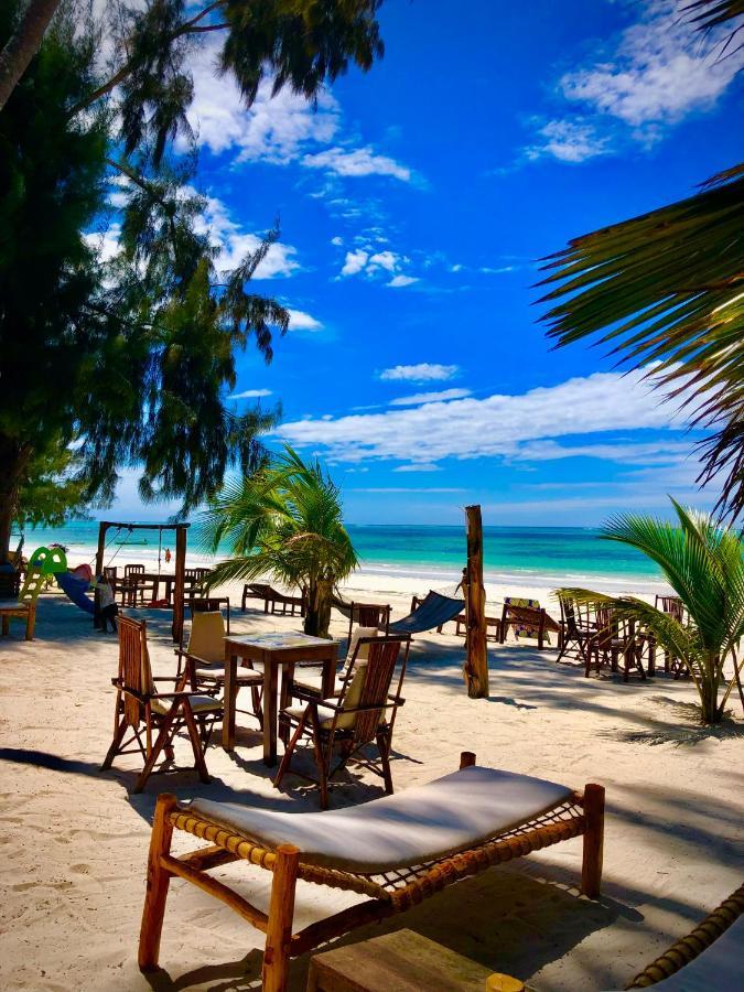 Simba Beach Zanzibar Kiwengwa  Bagian luar foto