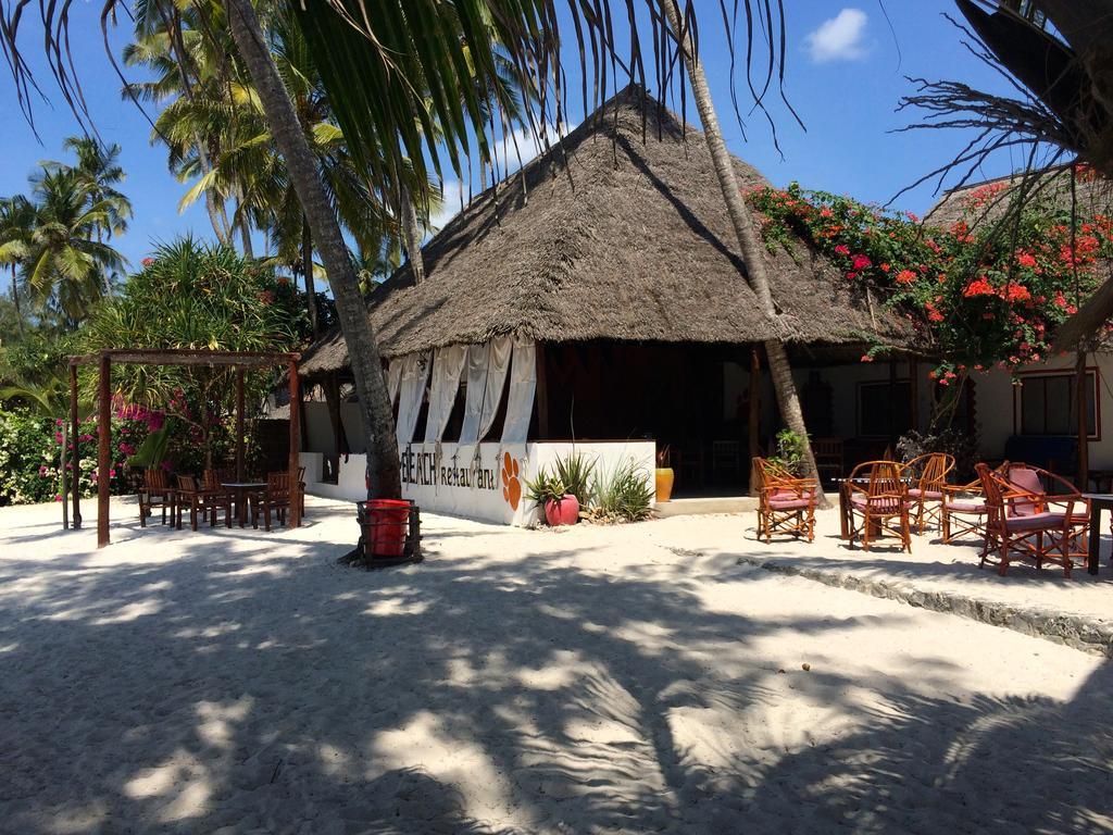 Simba Beach Zanzibar Kiwengwa  Bagian luar foto