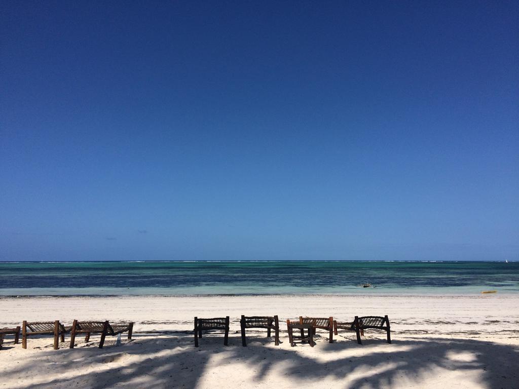 Simba Beach Zanzibar Kiwengwa  Bagian luar foto